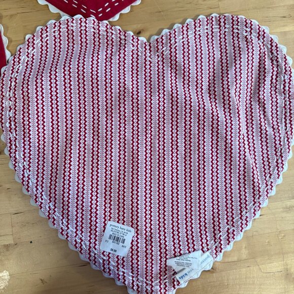 2006 Pottery Barn Kids Valentine Love Heart Placemats Embroidered Set of 4 - Picture 3 of 10
